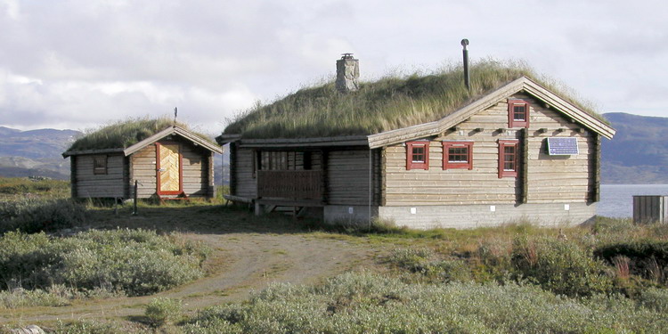 Домики на высокогорном плато Харддангер (950м на ур. моря).